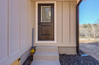 750 Sunnyside Road Hiawassee, GA 30546 - Photo 22 of 46 a view of front door of house