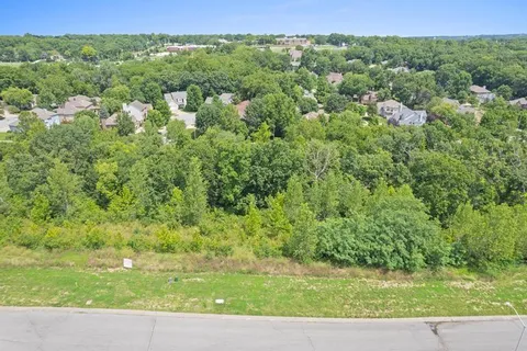 $108,845 | 200 East 122nd Street, Kansas City, MO 64145