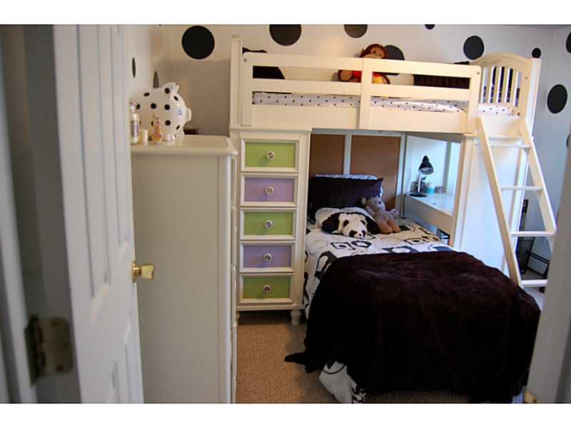 3 Christopher Road Westerly, RI 02891 - Photo 18 of 22 Bedroom.