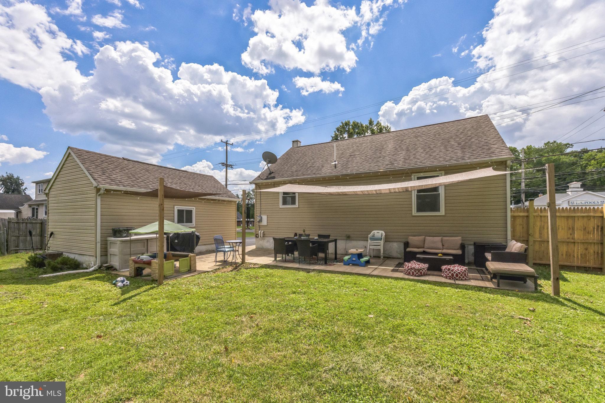 933 West County Line Road Hatboro, PA 19040 - Photo 24 of 28