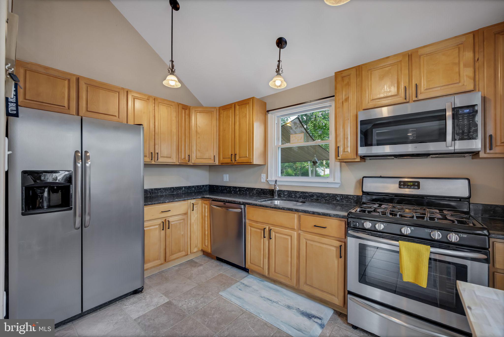 933 West County Line Road Hatboro, PA 19040 - Photo 8 of 28