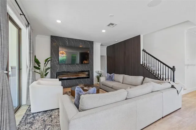 $1,300,000 | 4509 Patricia Ann Court, Orlando, FL 32839