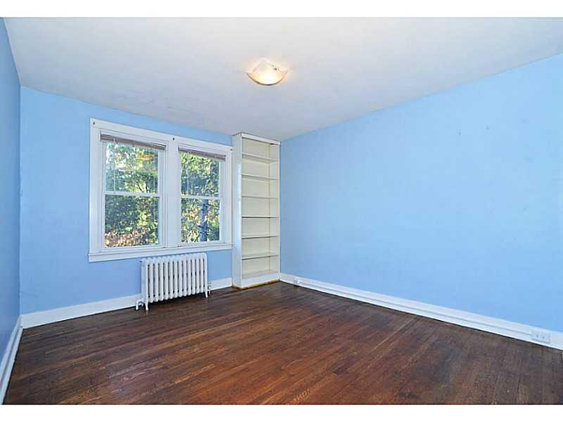 5618 Darlington Road Pittsburgh, PA 15217 - Photo 10 of 21 Bedroom.