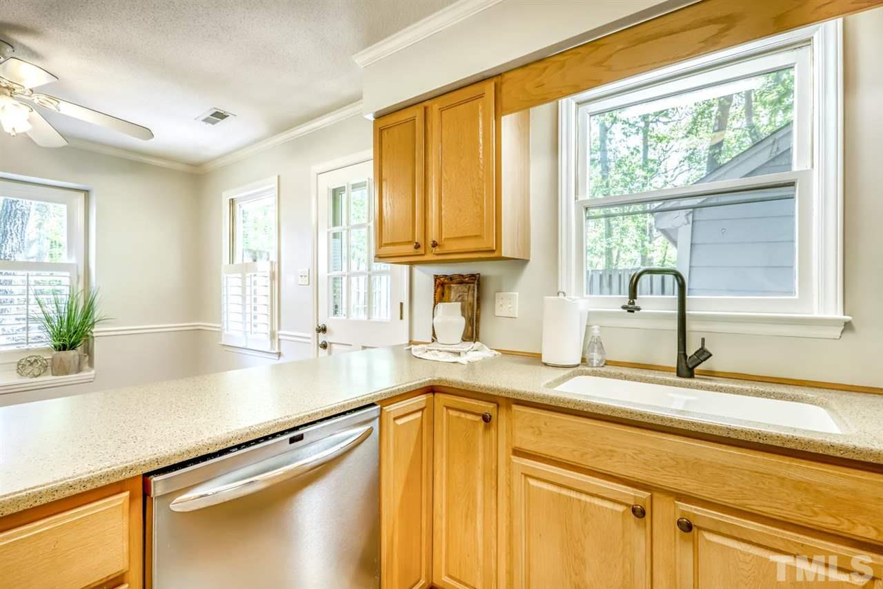 5560 Hamstead Crossing Raleigh, NC 27612 - Photo 14 of 28