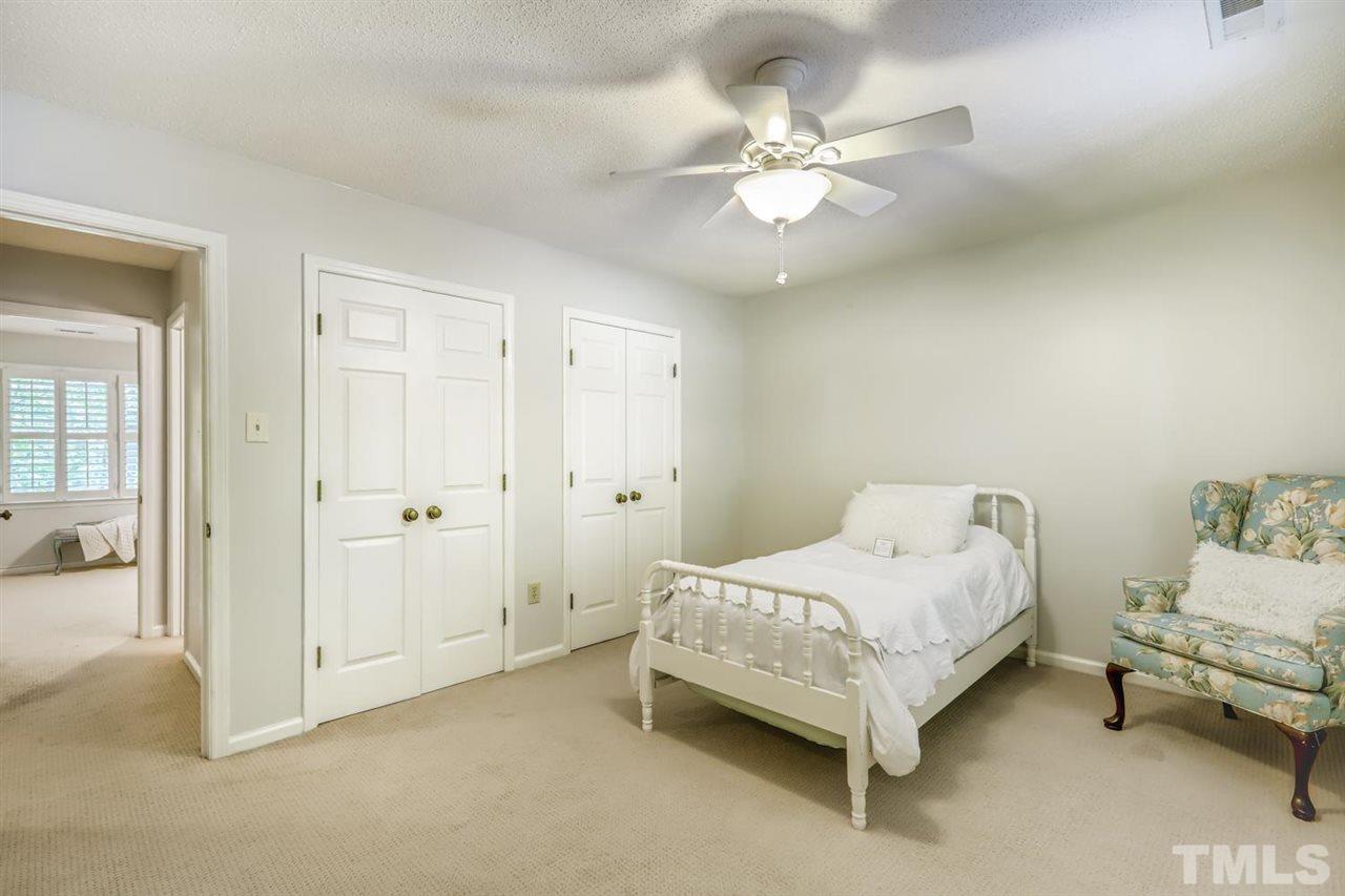 5560 Hamstead Crossing Raleigh, NC 27612 - Photo 17 of 28