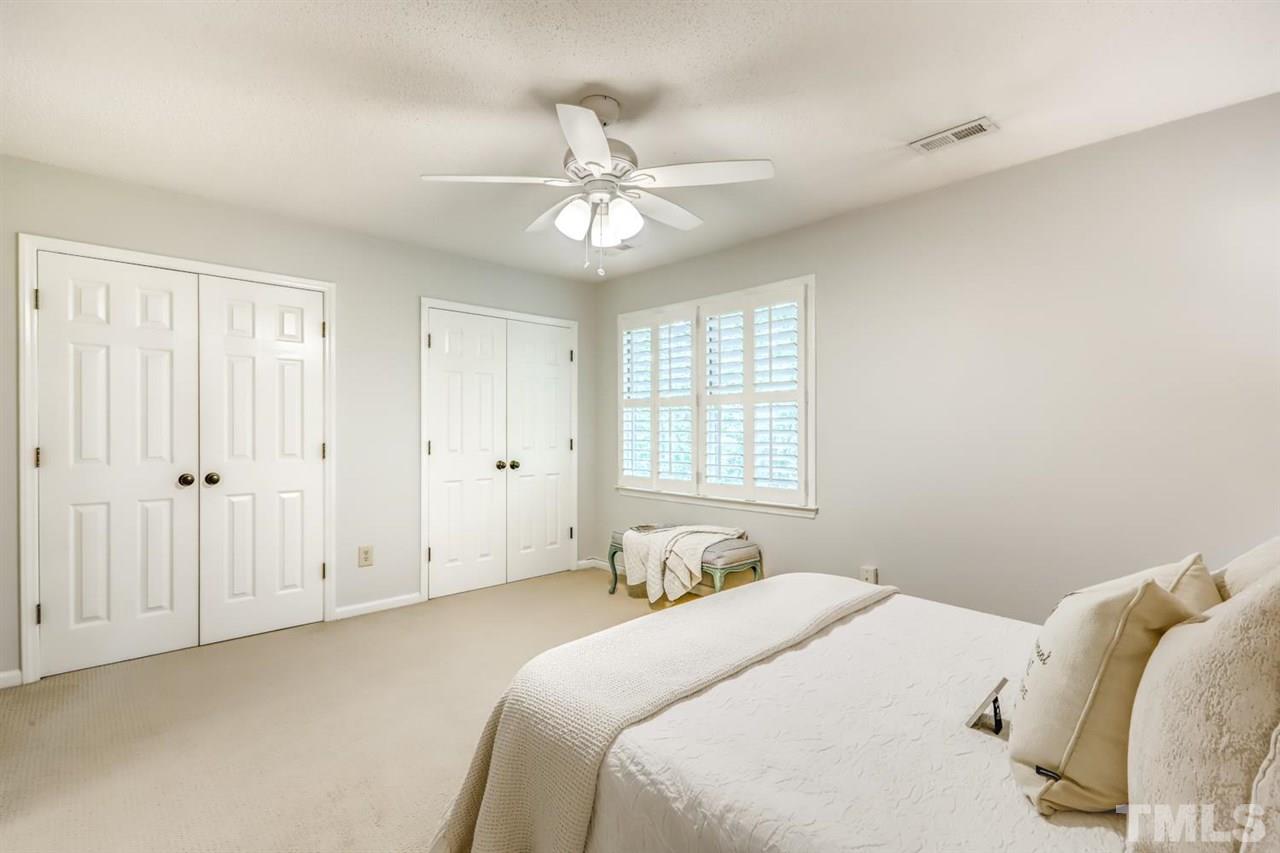 5560 Hamstead Crossing Raleigh, NC 27612 - Photo 22 of 28