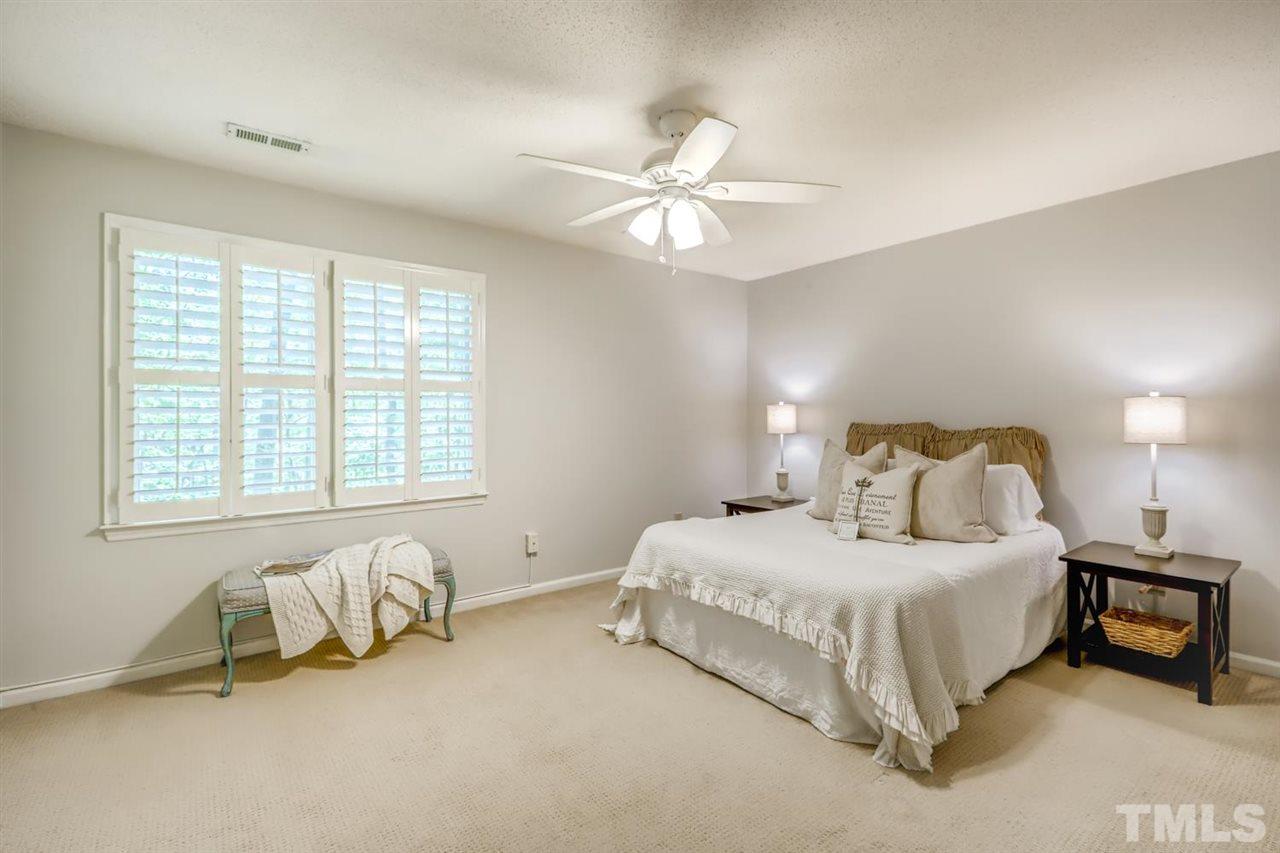 5560 Hamstead Crossing Raleigh, NC 27612 - Photo 23 of 28