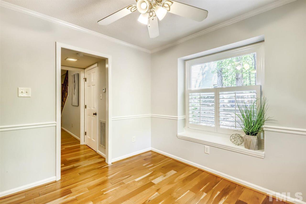 5560 Hamstead Crossing Raleigh, NC 27612 - Photo 9 of 28