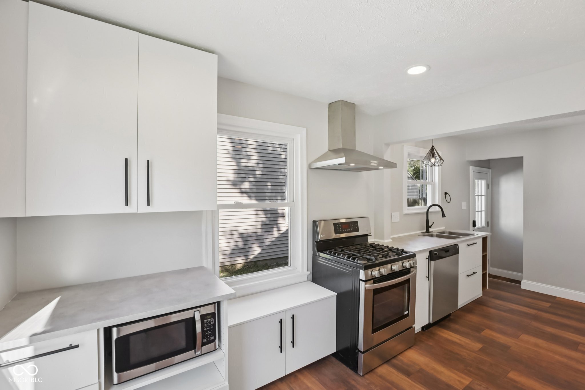 5825 North Keystone Avenue Indianapolis, IN 46220 - Photo 11 of 40