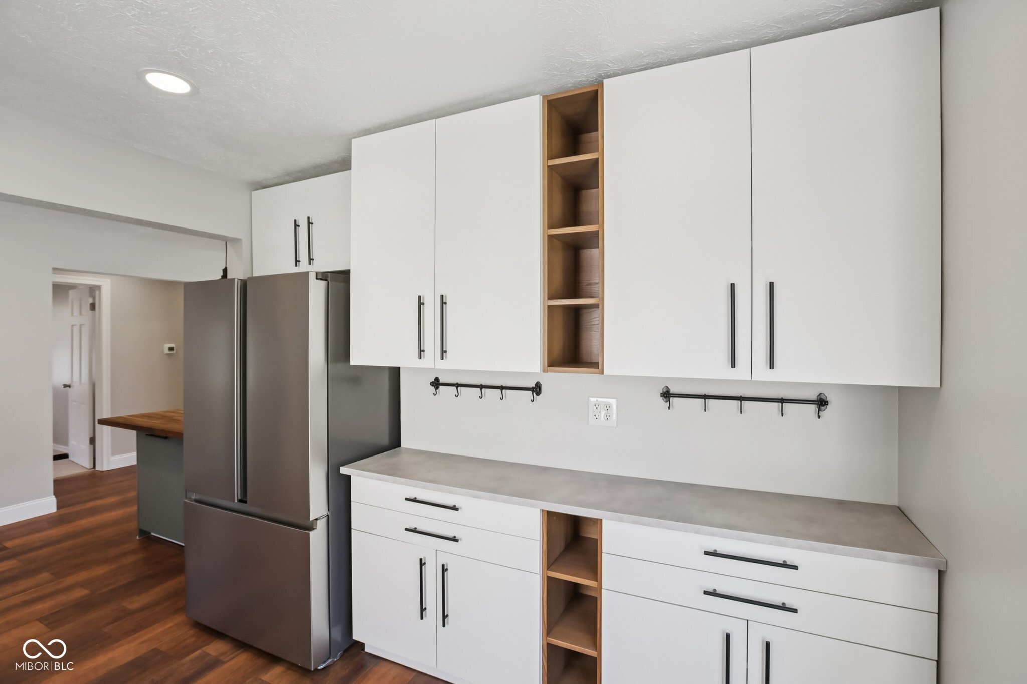 5825 North Keystone Avenue Indianapolis, IN 46220 - Photo 12 of 40