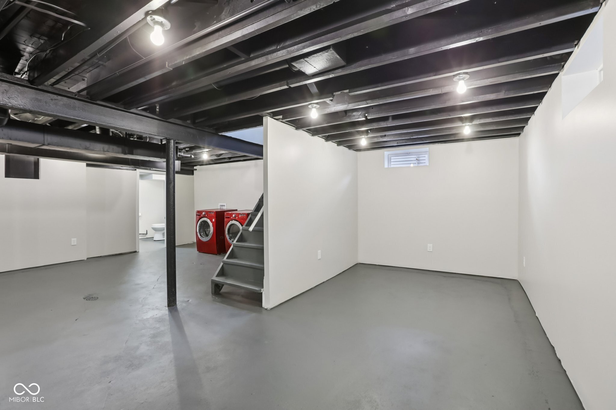 5825 North Keystone Avenue Indianapolis, IN 46220 - Photo 25 of 40