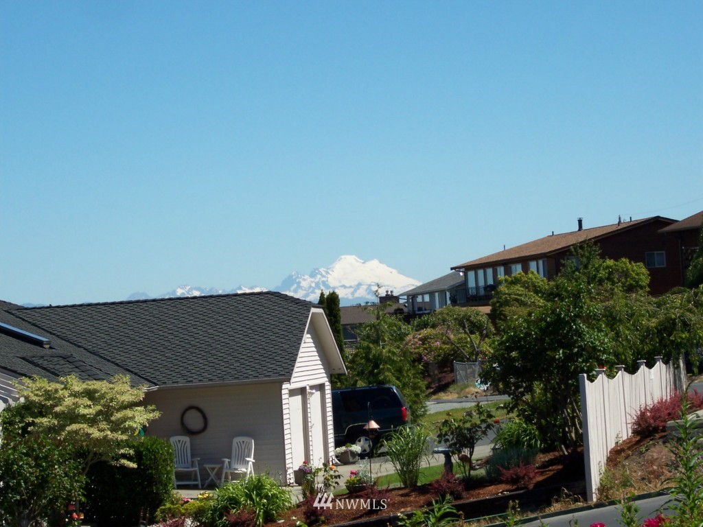 85 Chick Road Camano Island, WA 98282 - Photo 4 of 21 Gallery Image 4