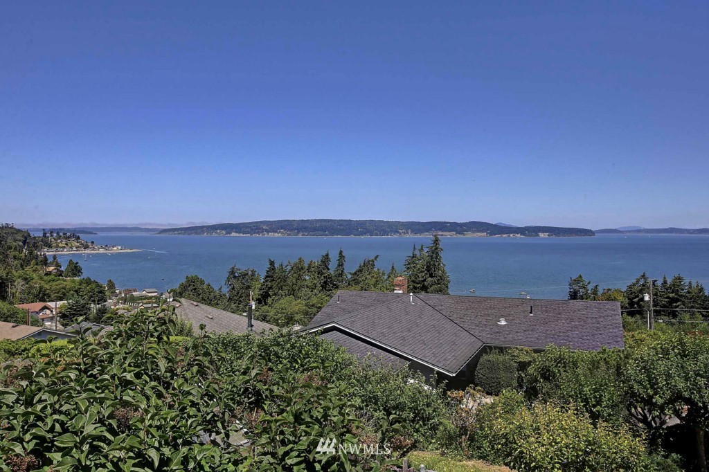 85 Chick Road Camano Island, WA 98282 - Photo 6 of 21 Gallery Image 6
