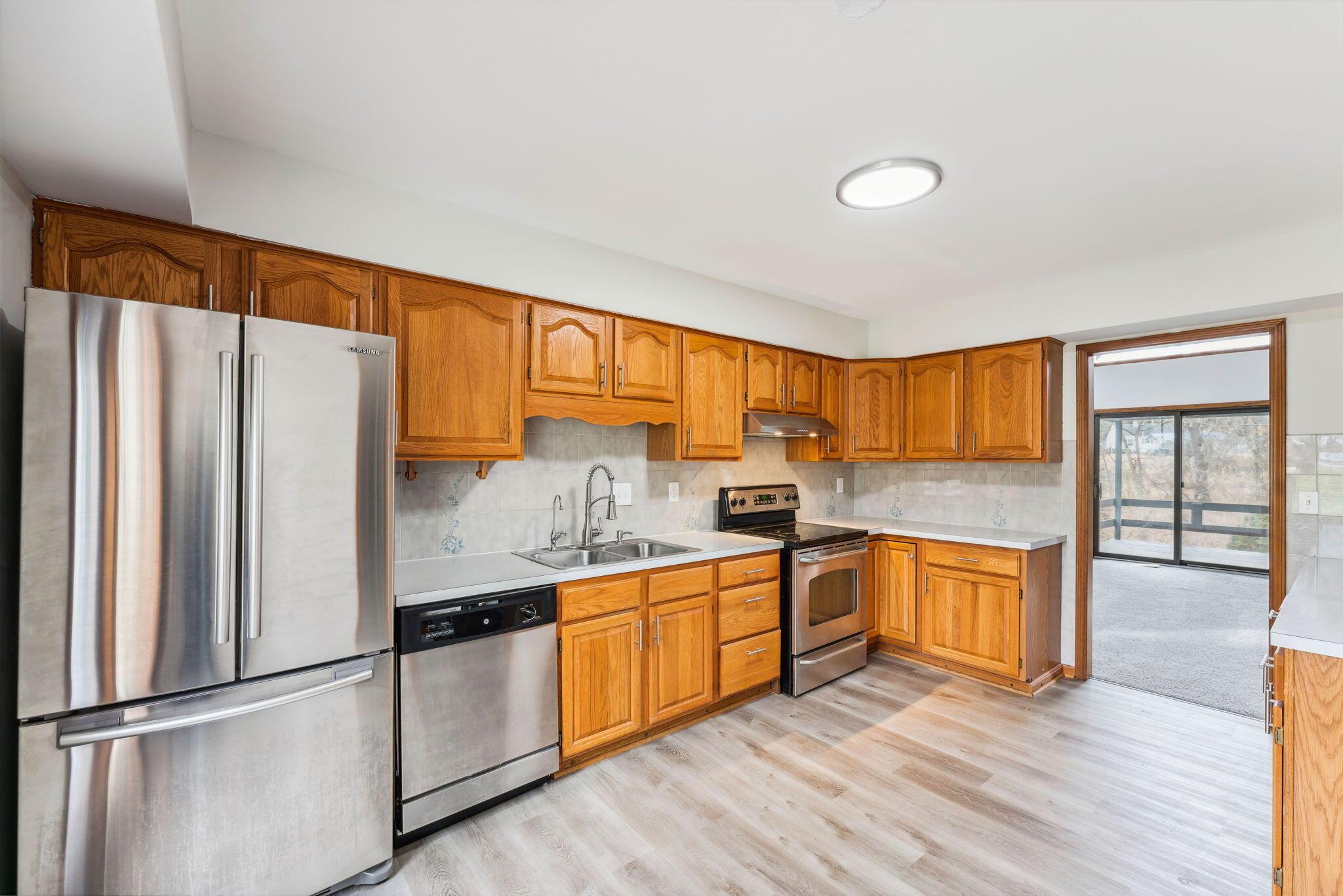 2925 Alkire Road Grove City, OH 43123 - Photo 22 of 91 36-web-or-mls-2925-alkire-rd