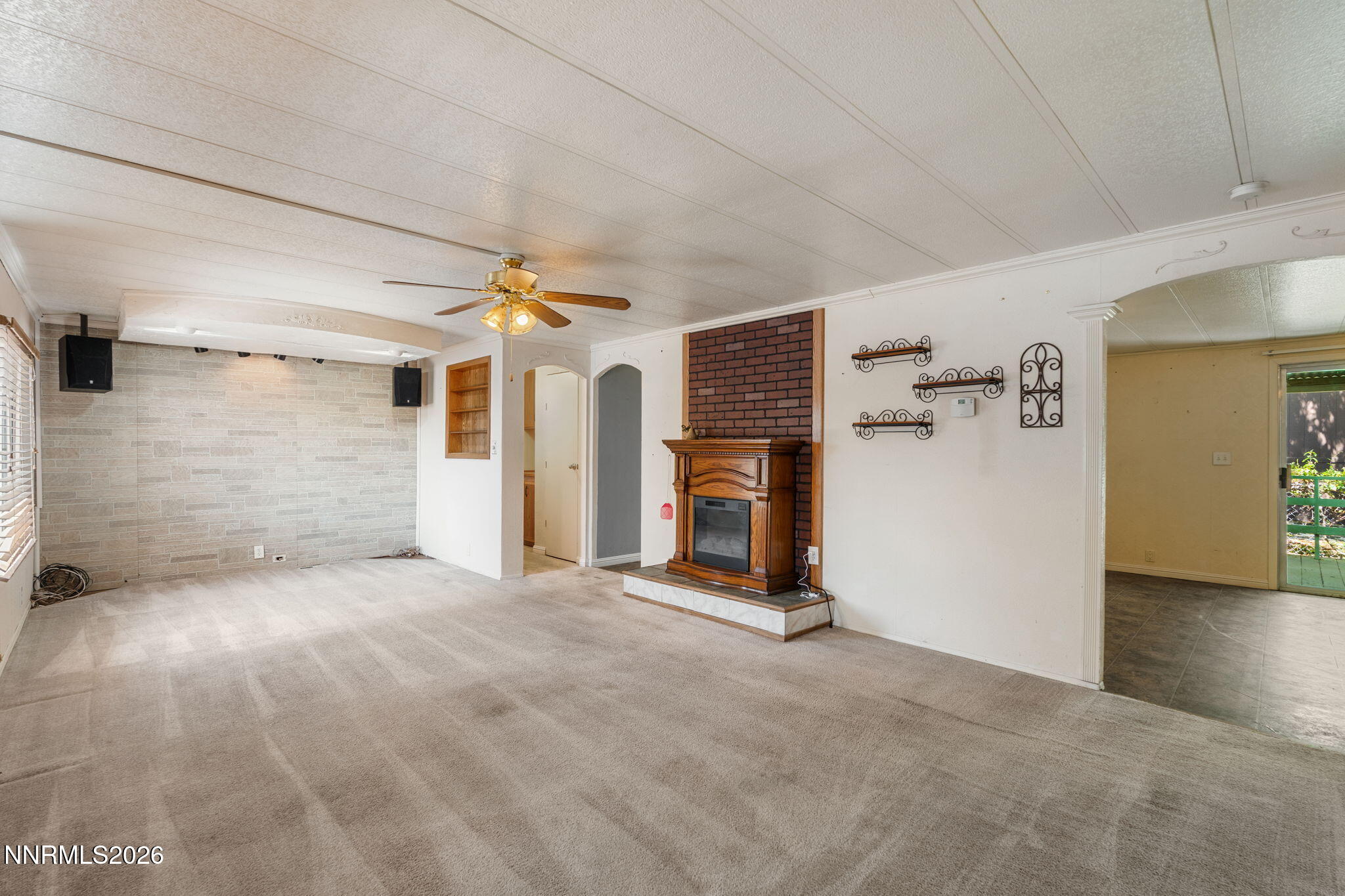 150 Chlorite Court Reno, NV 89521 - Photo 7 of 42 6-web-or-mls-DSC02610