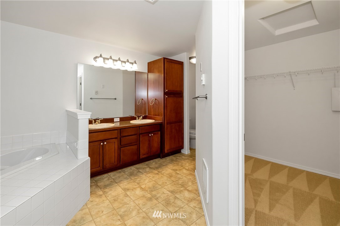 101 Stadium Beach Road West Grapeview, WA 98546 - Photo 17 of 40 Gallery Image 17