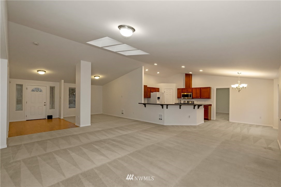 101 Stadium Beach Road West Grapeview, WA 98546 - Photo 4 of 40 Gallery Image 4