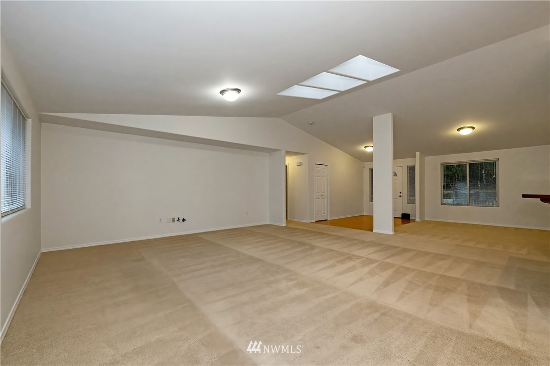 101 Stadium Beach Road West Grapeview, WA 98546 - Photo 6 of 40 Gallery Image 6