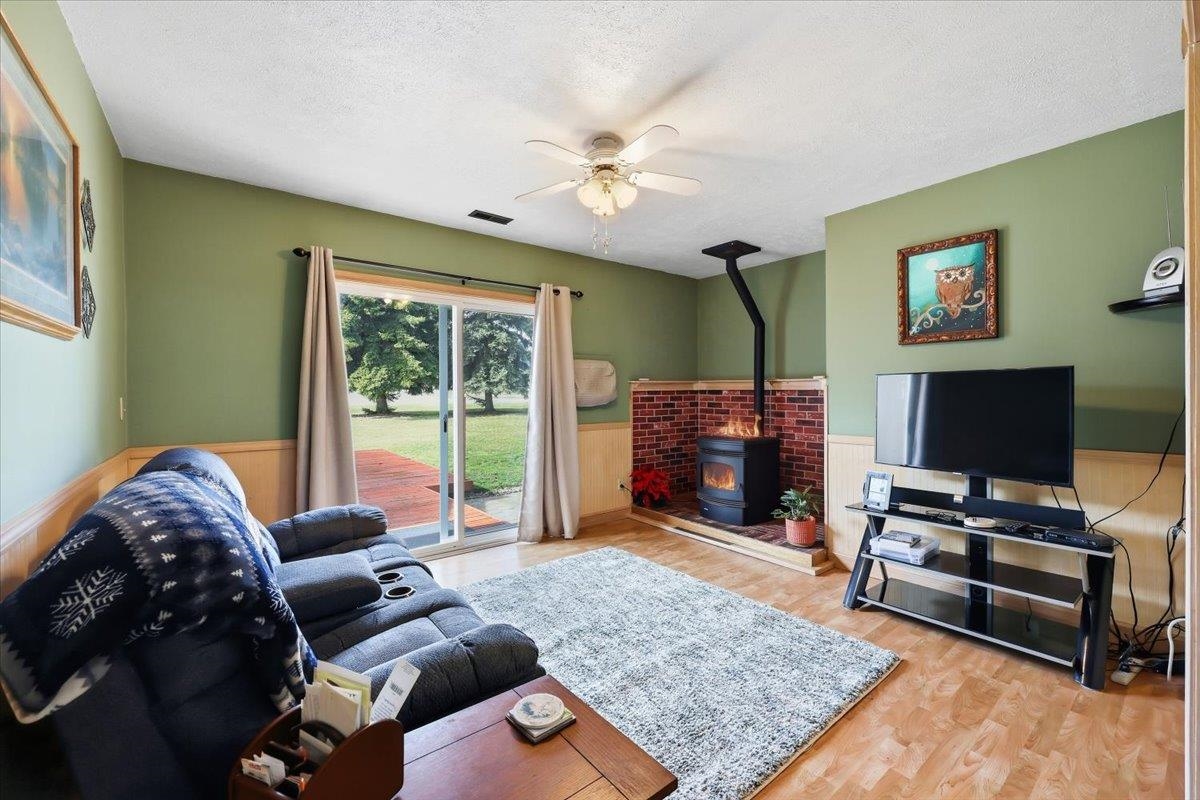 5215 North Arden Road Otis Orchards, WA 99027 - Photo 11 of 34