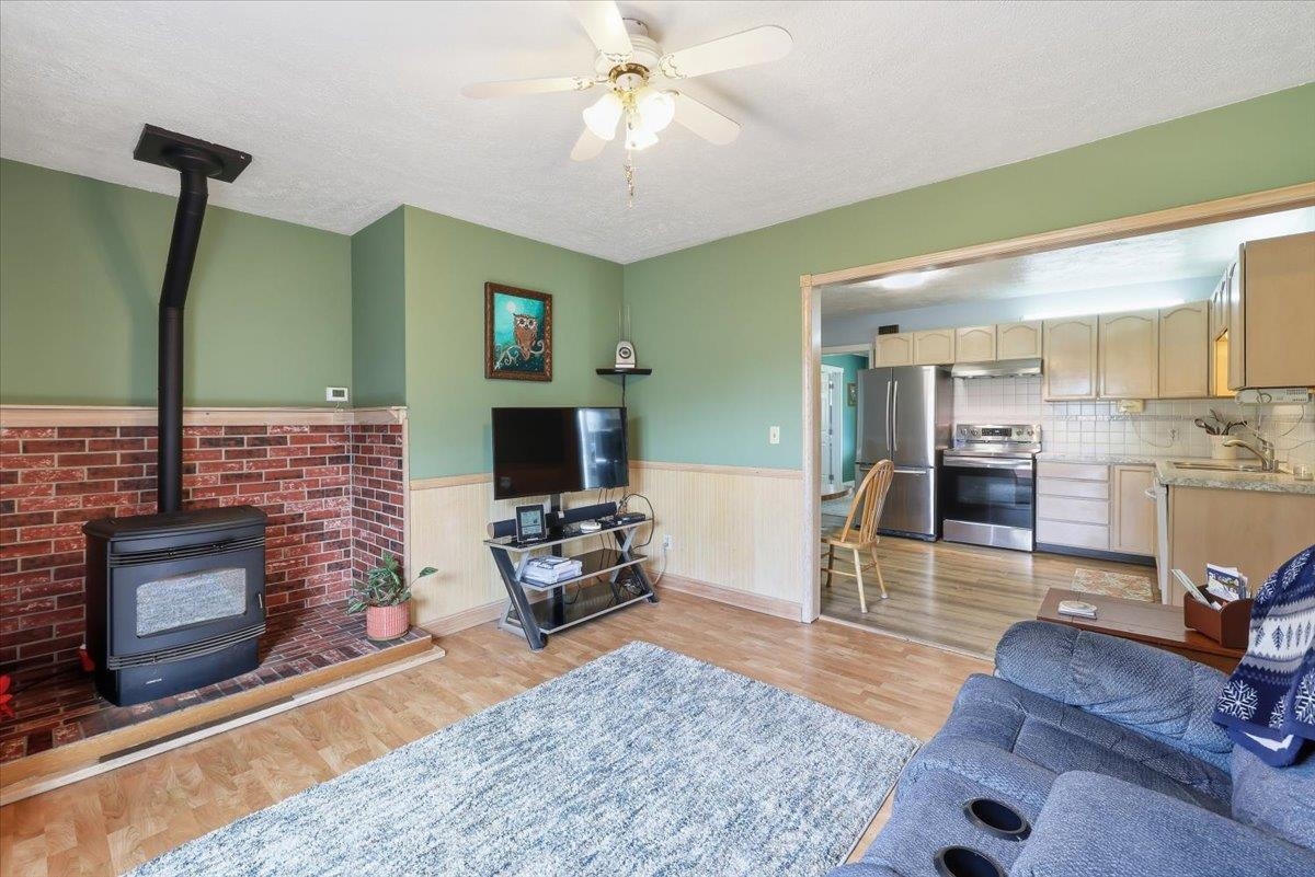 5215 North Arden Road Otis Orchards, WA 99027 - Photo 12 of 34