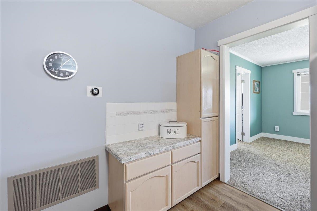 5215 North Arden Road Otis Orchards, WA 99027 - Photo 13 of 34