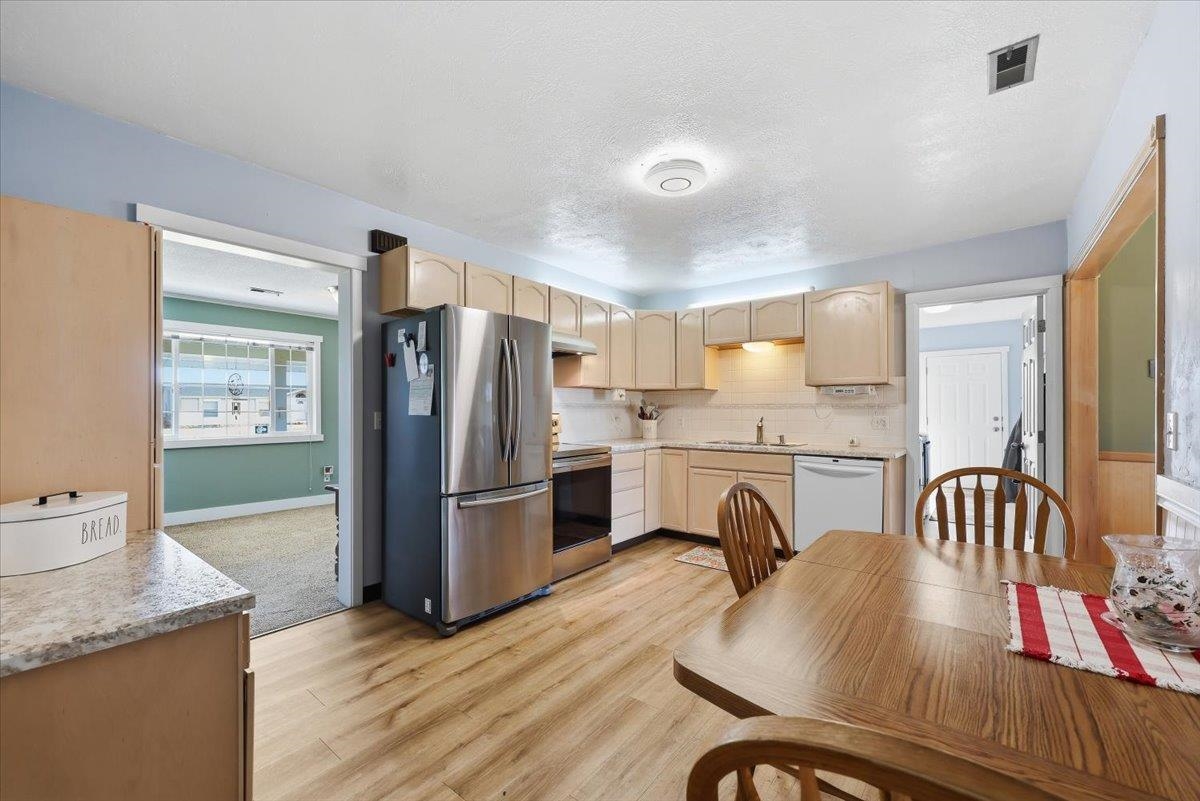 5215 North Arden Road Otis Orchards, WA 99027 - Photo 16 of 34