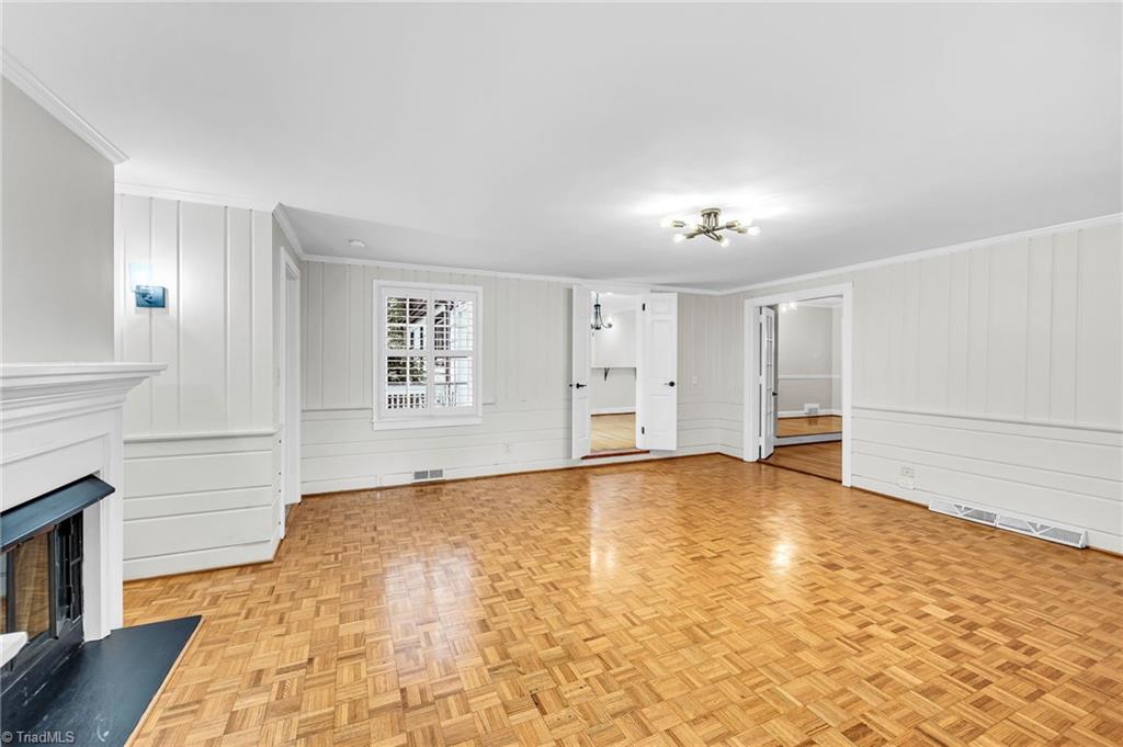 1125 Strathmore Circle Northwest Winston-Salem, NC 27104 - Photo 11 of 44 Gallery Image 11