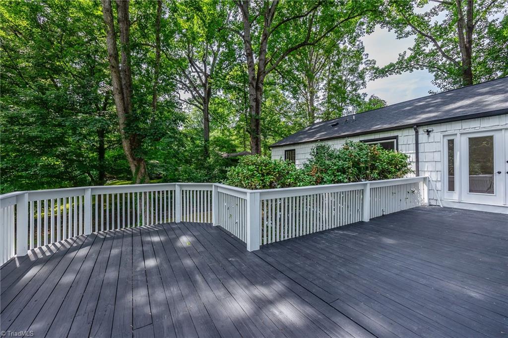 1125 Strathmore Circle Northwest Winston-Salem, NC 27104 - Photo 36 of 44 Gallery Image 36