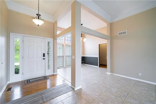 $469,900 | 9 Timber Creek Circle, Platte City, MO 64079