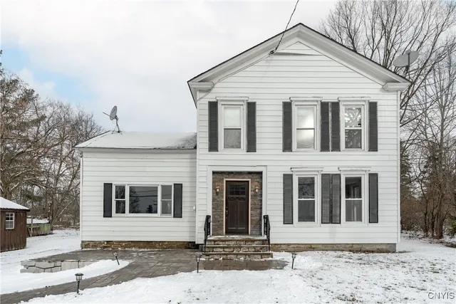 $235,000 | 40 West Main Street, Hamilton, NY 13332