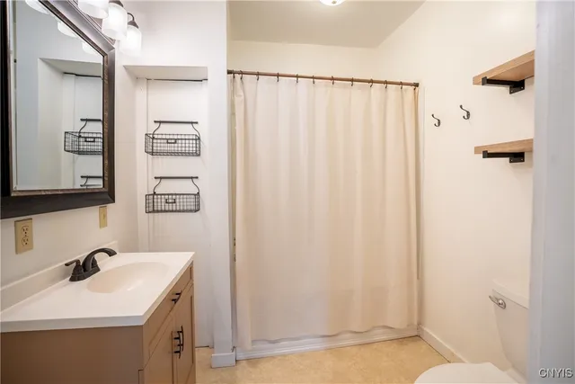 $235,000 | 40 West Main Street, Hamilton, NY 13332