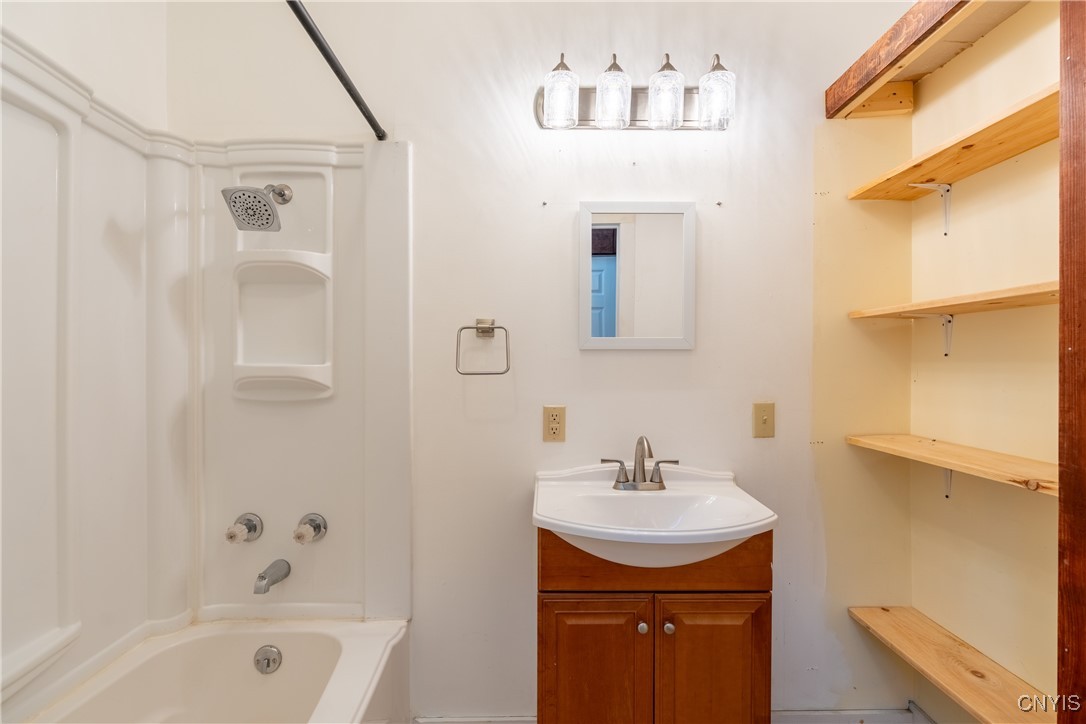 40 West Main Street Hamilton, NY 13332 - Photo 31 of 48