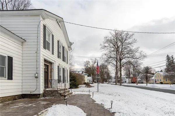 $235,000 | 40 West Main Street, Hamilton, NY 13332