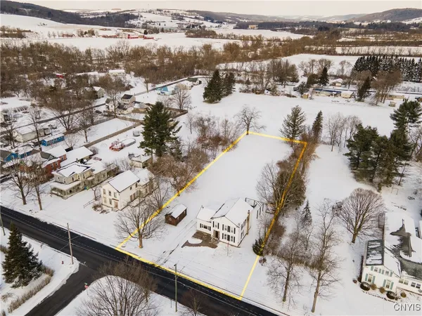 $235,000 | 40 West Main Street, Hamilton, NY 13332