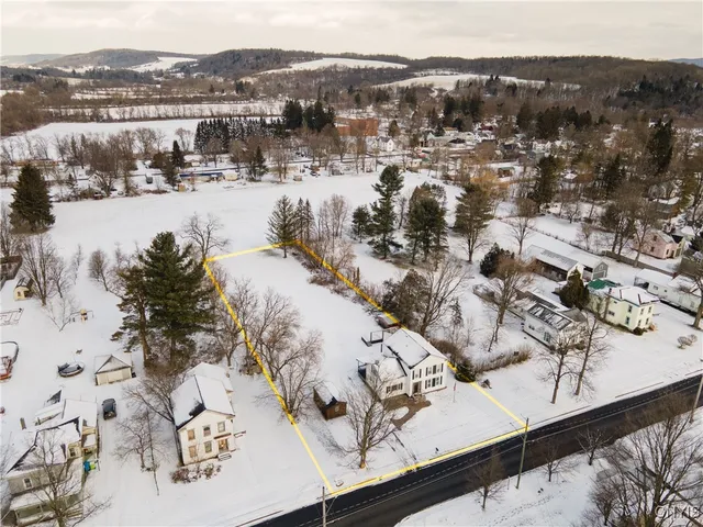 $235,000 | 40 West Main Street, Hamilton, NY 13332