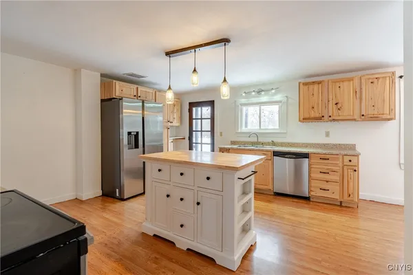 $235,000 | 40 West Main Street, Hamilton, NY 13332