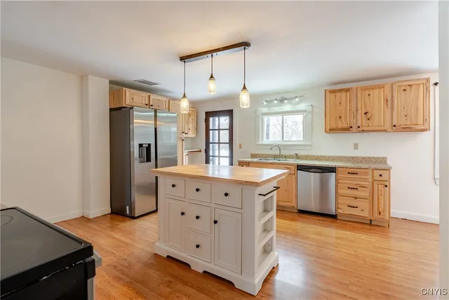 $235,000 | 40 West Main Street, Hamilton, NY 13332