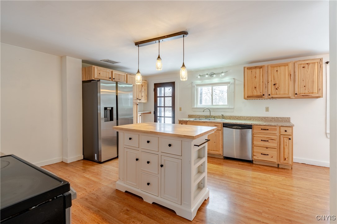 40 West Main Street Hamilton, NY 13332 - Photo 7 of 48