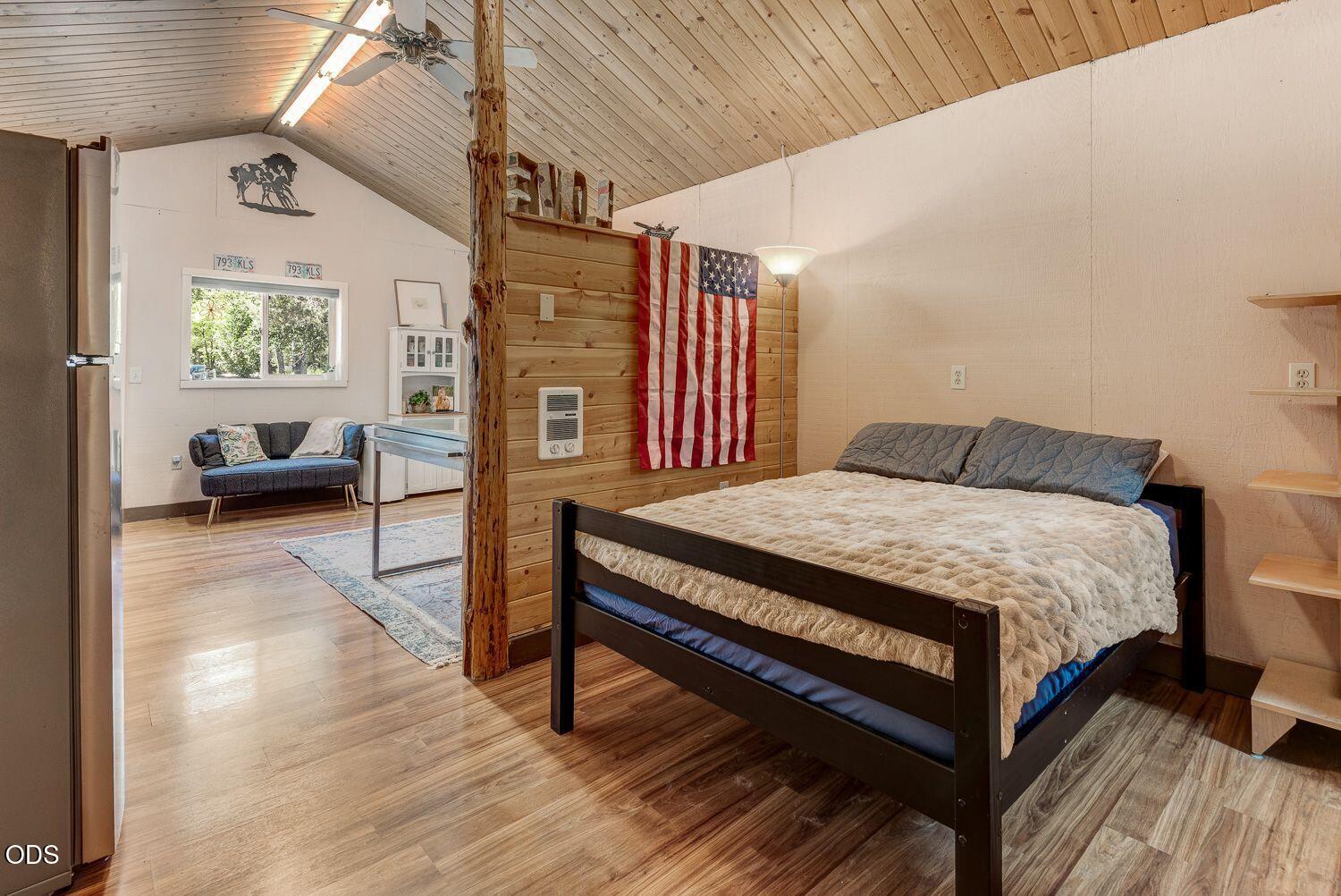 64464 Collins Road Bend, OR 97703 - Photo 39 of 58 Gallery Image 39