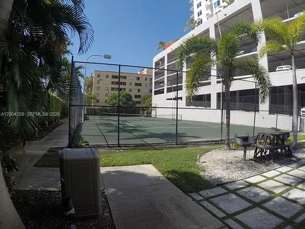 $2,900 | 10 Southwest South River Drive, Unit 611, Miami, FL 33130