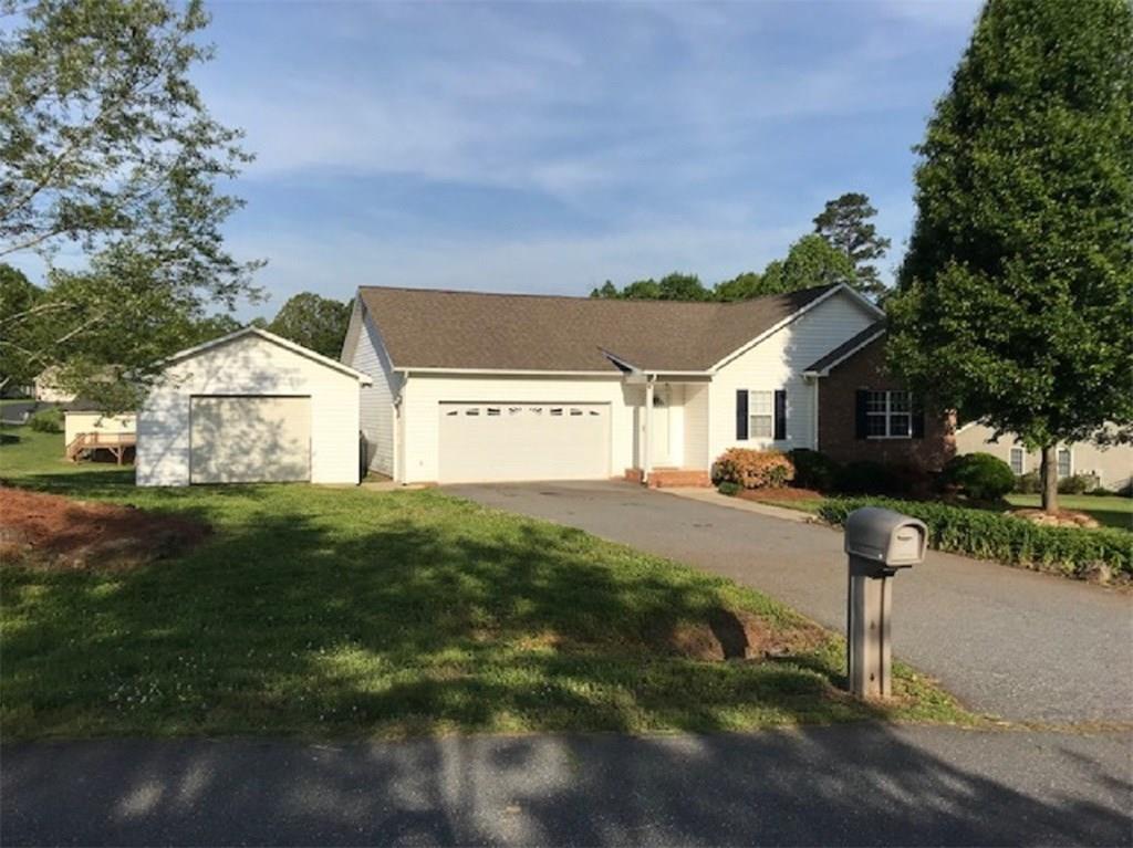 5139 Silver Tree Trail Conover, NC 28613 - Photo 1 of 14 Gallery Image 1
