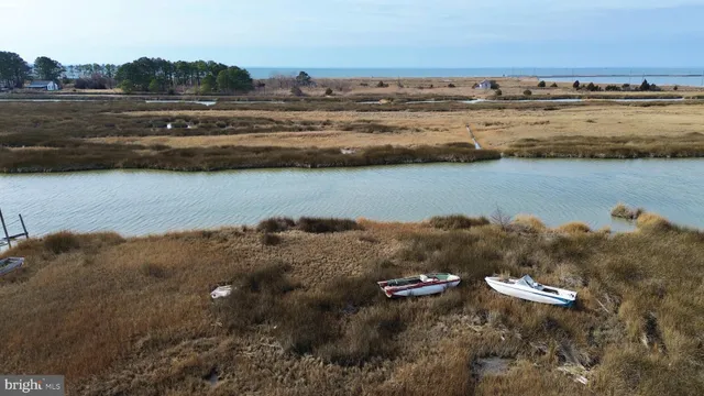 $179,900 | 2136 Hoopersville Road, Fishing Creek, MD 21634