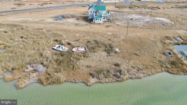 $179,900 | 2136 Hoopersville Road, Fishing Creek, MD 21634