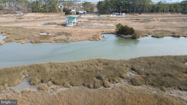 $179,900 | 2136 Hoopersville Road, Fishing Creek, MD 21634