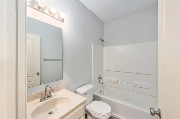 $225,000 | 15967 South Crestview Drive, Olathe, KS 66062