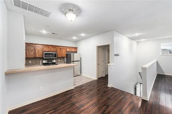 $225,000 | 15967 South Crestview Drive, Olathe, KS 66062