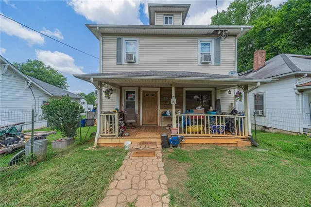 $150,000 | 225 East Monmouth Street, Winston-Salem, NC 27127