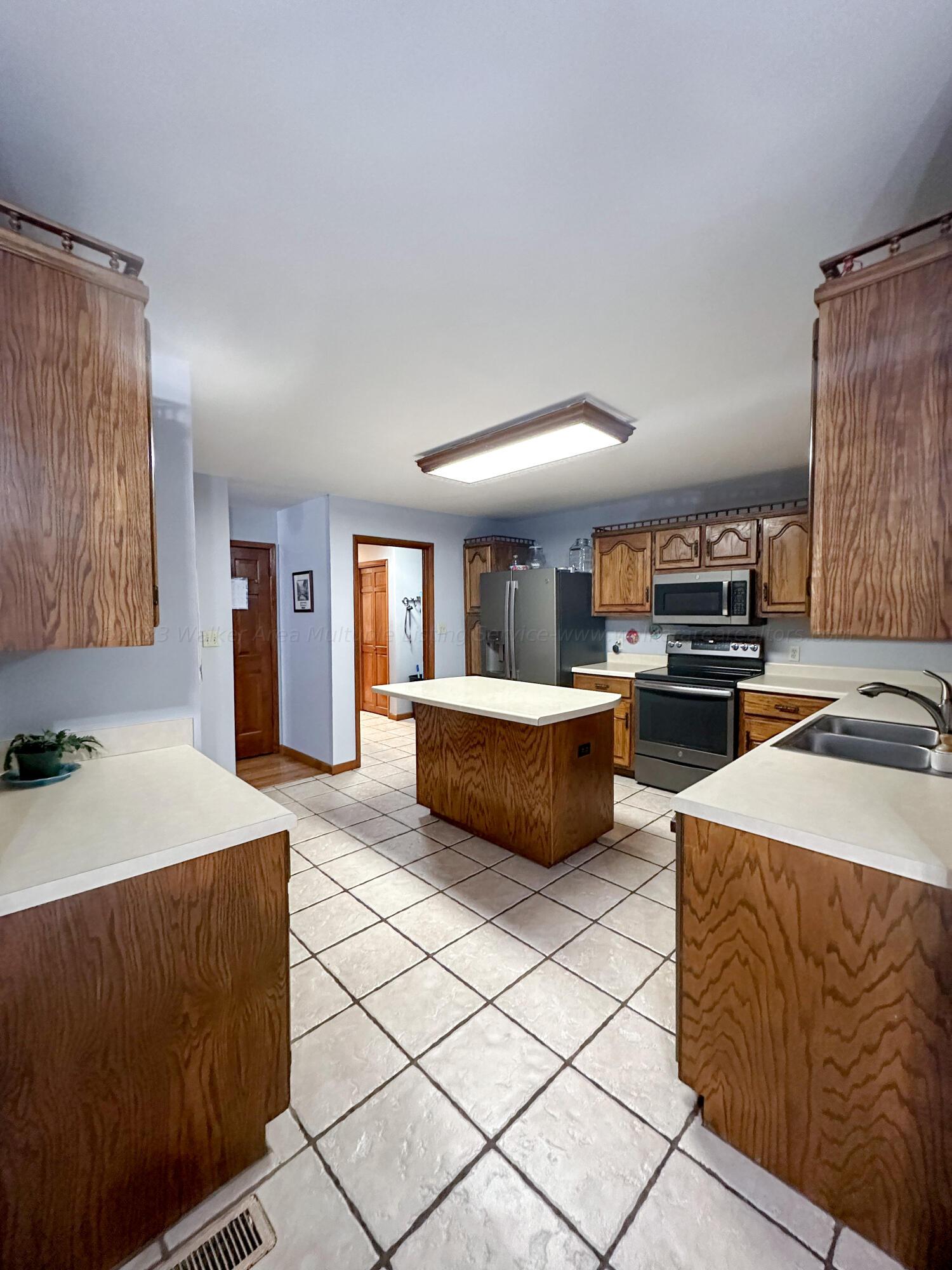 805 Cooner Road Jasper, AL 35503 - Photo 9 of 24 Gallery Image 9
