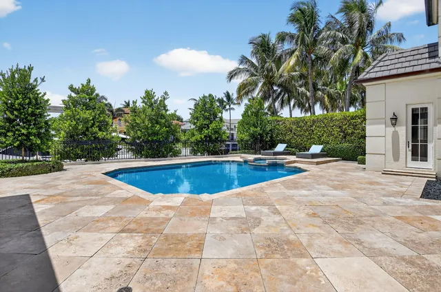 $9,499,000 | 377 East Coconut Palm Road, Boca Raton, FL 33432