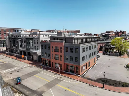 $519,900 | 238 Deer Street, Unit 204, Portsmouth, NH 03801